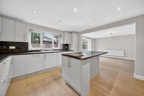 5 bedroom detached house for sale, Calverley Fold, Calverley, Pudsey, West Yorkshire, LS28
