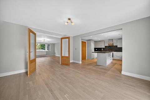 5 bedroom detached house for sale, Calverley Fold, Calverley, Pudsey, West Yorkshire, LS28