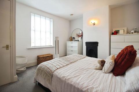undefined, Grosvenor Road, Swindon SN1