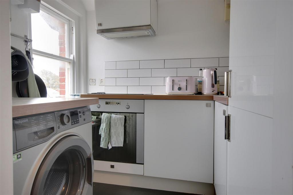 Kitchen.jpg