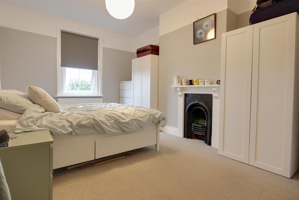 Bedroom.jpg