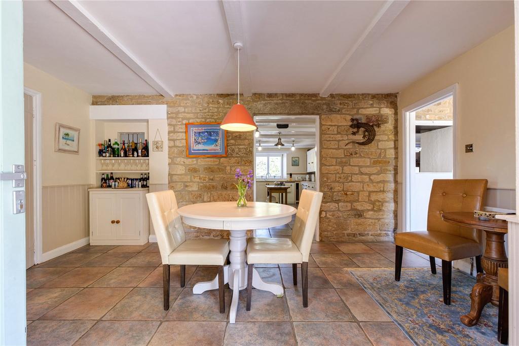 Breakfast Room