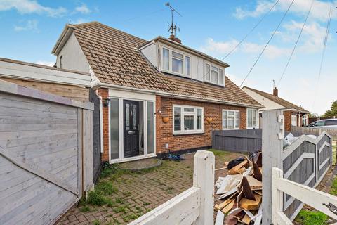 Leigh Beck Lane, Canvey Island, SS8