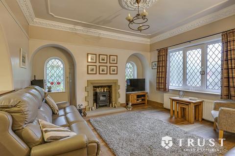 undefined, Whitechapel Road, Cleckheaton, BD19