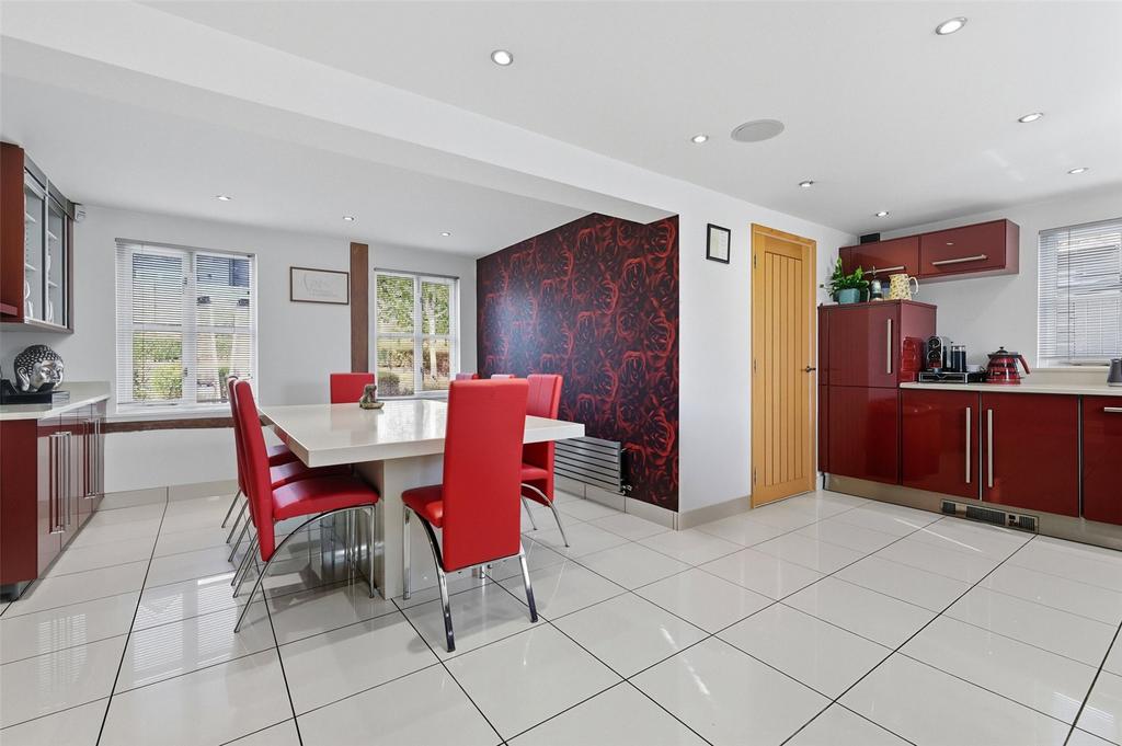 Kitchen/Breakfast