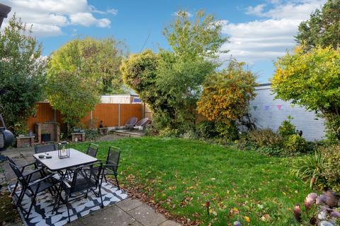 4 bedroom detached house for sale, 75, Sheerstock, BUCKINGHAMSHIRE HP17