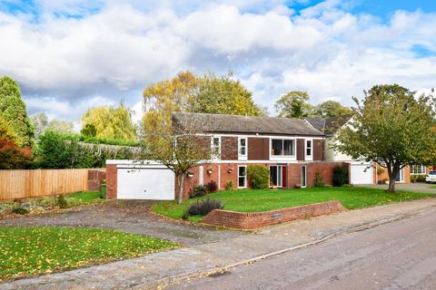 4 bedroom detached house for sale, Manor Park, Nether Heyford, NN7