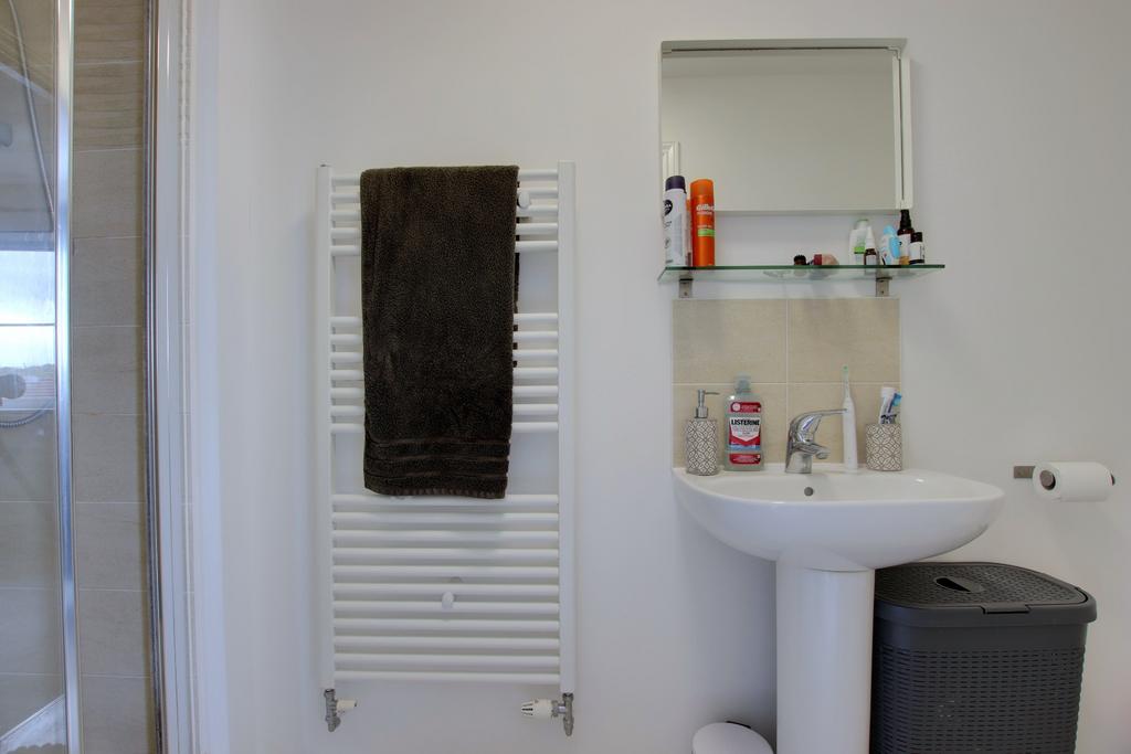 Ensuite