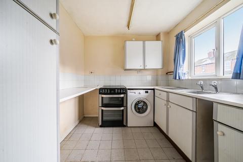 undefined, HEREFORD HR4