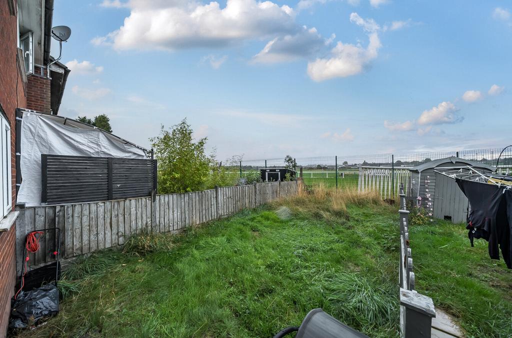 1370896-8-68f657d153431