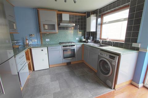 4 bedroom terraced house for sale, Meadow Rise, Billericay CM11