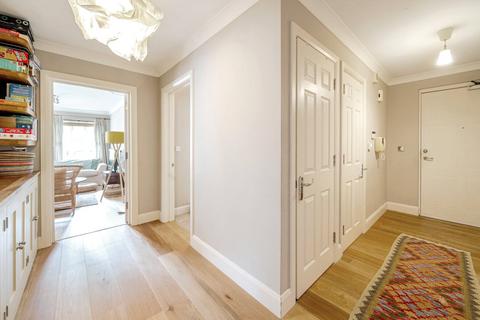 3 bedroom flat to rent, Complins Close, Oxford, OX2