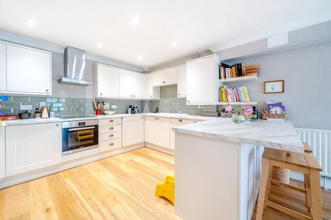 3 bedroom flat to rent, Complins Close, Oxford, OX2