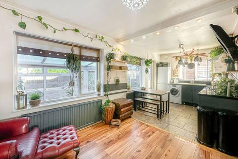 3 bedroom semi-detached house for sale, Hooks Lane, Hull HU12