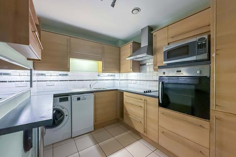 2 bedroom ground floor flat for sale, Cambridge Road, Southport PR9
