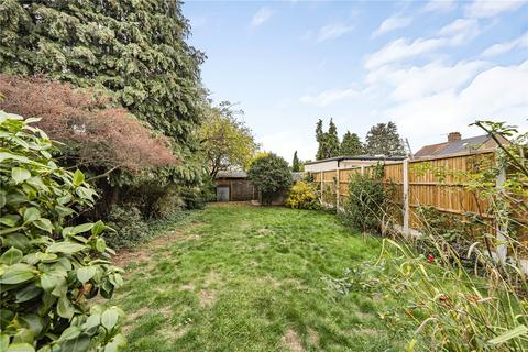4 bedroom semi-detached house for sale, Northumberland Avenue, Isleworth
