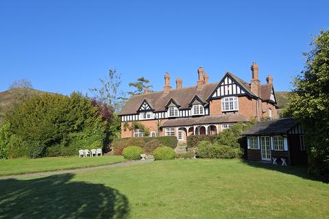 6 bedroom detached house for sale, Longhills Road, Church Stretton SY6