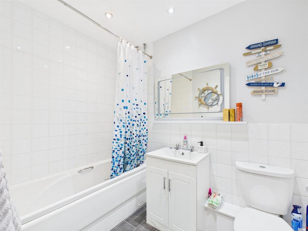 Bath.jpg