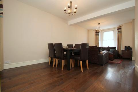 4 bedroom terraced house to rent, 62 Lathom Road, East Ham, London, E6 2DX