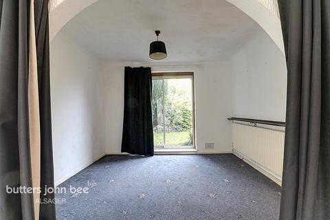 2 bedroom detached house for sale, Fields Close, Alsager