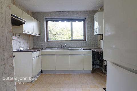 2 bedroom detached house for sale, Fields Close, Alsager