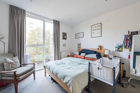 2 bedroom flat for sale, East Central Apartments, 4 Station Approach, Walthamstow, London, E17