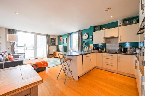 2 bedroom flat for sale, East Central Apartments, 4 Station Approach, Walthamstow, London, E17