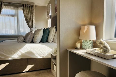undefined, Milton Keynes, Buckinghamshire, MK17
