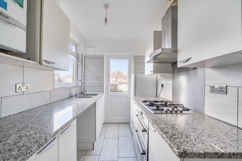 3 bedroom semi-detached house for sale, Southdown Crescent, Harrow
