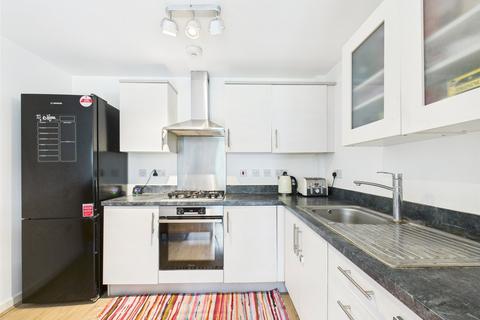 undefined, Cottons Approach, Romford RM7