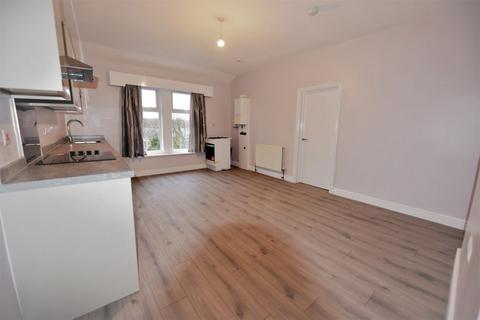 undefined, 12 Springwood Road Flat 10