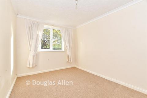 7 Chase End Chaseway, Basildon, SS16 4XD