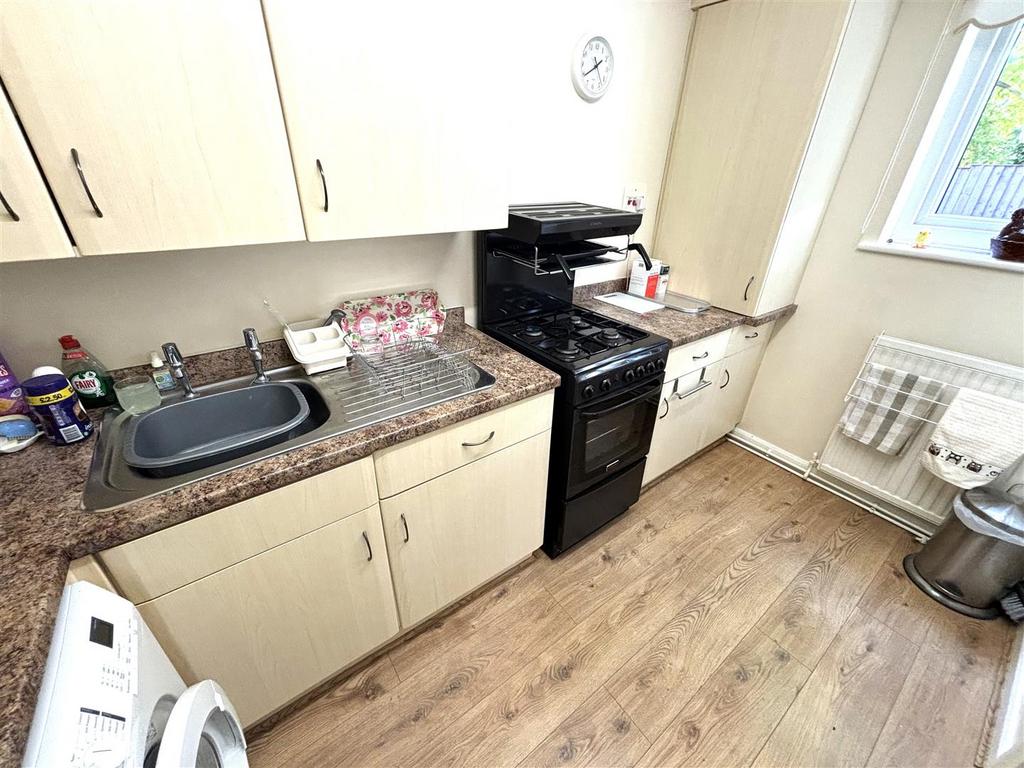 Kitchen reverse.jpeg