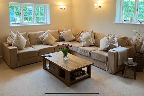 Woodcote Cottage Beech Hill Road, Spencers Wood, Reading, RG7 1HY