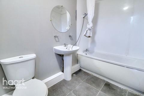 undefined, Ascham End, Walthamstow