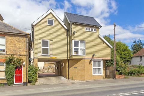 1 bedroom apartment for sale, London Road, Teynham, Sittingbourne, Kent, ME9