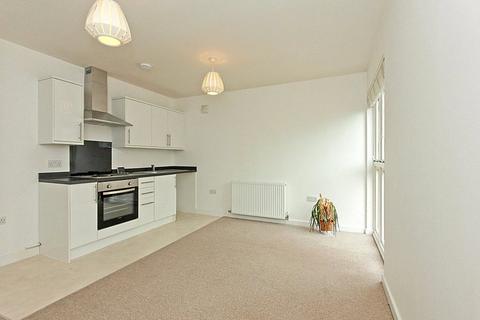 1 bedroom apartment for sale, London Road, Teynham, Sittingbourne, Kent, ME9