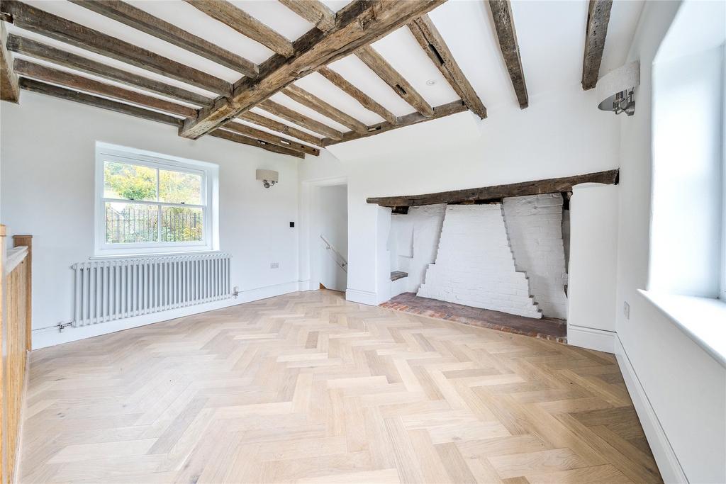 Feature Fireplace
