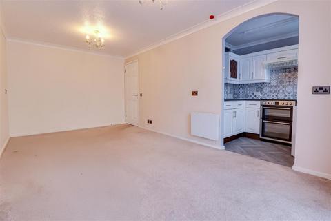 undefined, Imperial Avenue, Westcliff-on-Sea SS0