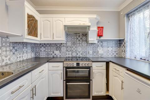 undefined, Imperial Avenue, Westcliff-on-Sea SS0