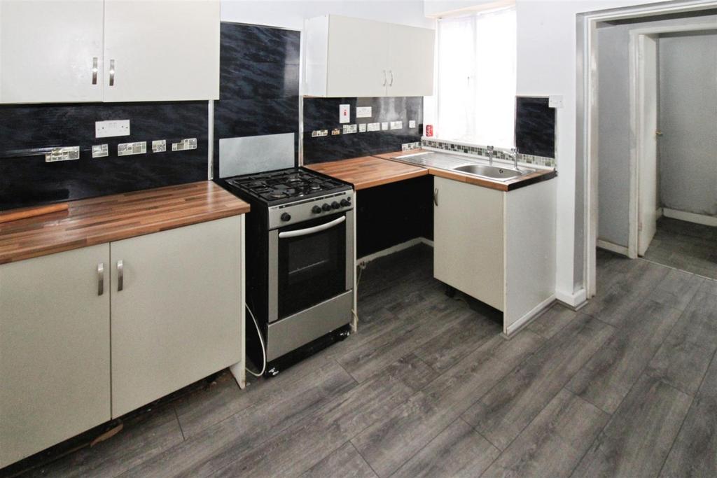 Fitted Kitchen
