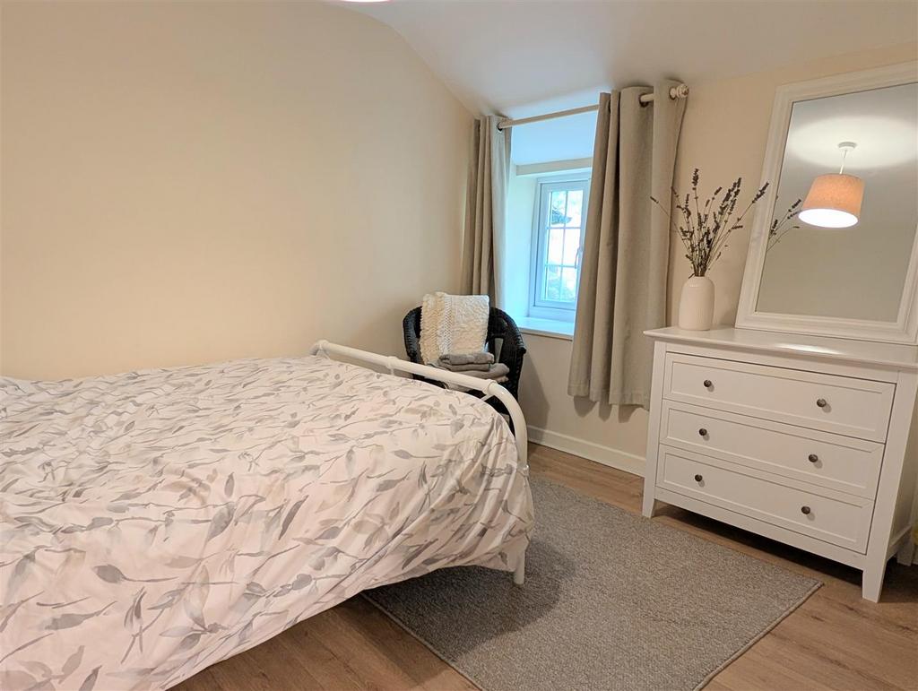 PXL 20251023 095258460.MP~2.jpg