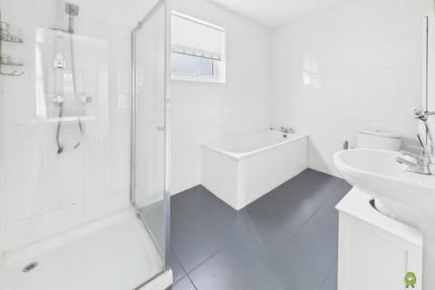 3 bedroom maisonette to rent, 296a, Broadway, BEXLEYHEATH, DA6