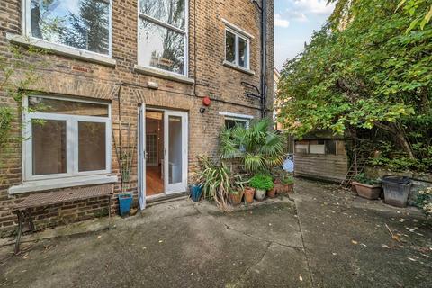 2 bedroom flat for sale, Hornsey Lane, London, N6