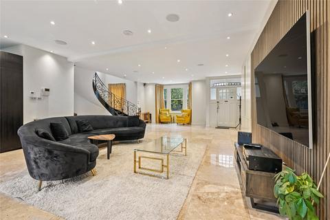 undefined, Sutton Lane South, Chiswick, London, W4