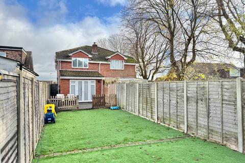 2 bedroom semi-detached house for sale, Cyprus Road, Titchfield Common