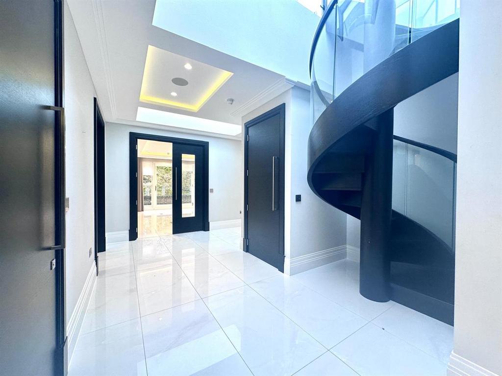 PHOTO-2024-11-18-16-57-20 9.jpg