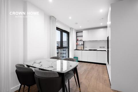 2 bedroom apartment to rent, Anax Street, London N4