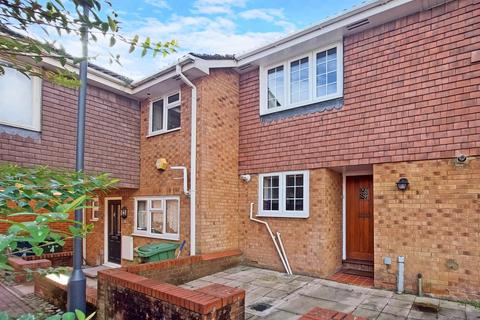 undefined, Carrington Square, Harrow HA3