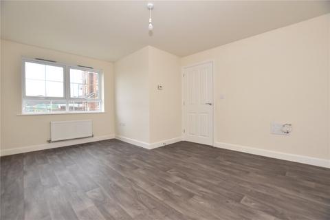 3 bedroom semi-detached house for sale, Carson Grove, Morley, Leeds, West Yorkshire